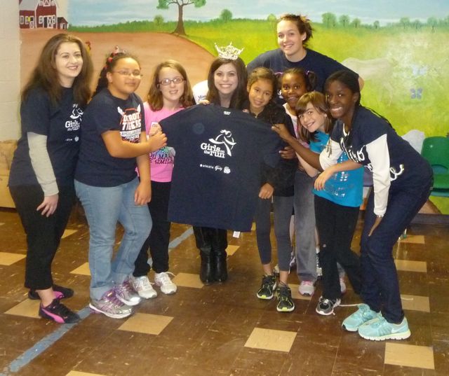 Miss Michigan Pays a Visit to Girls on The Run